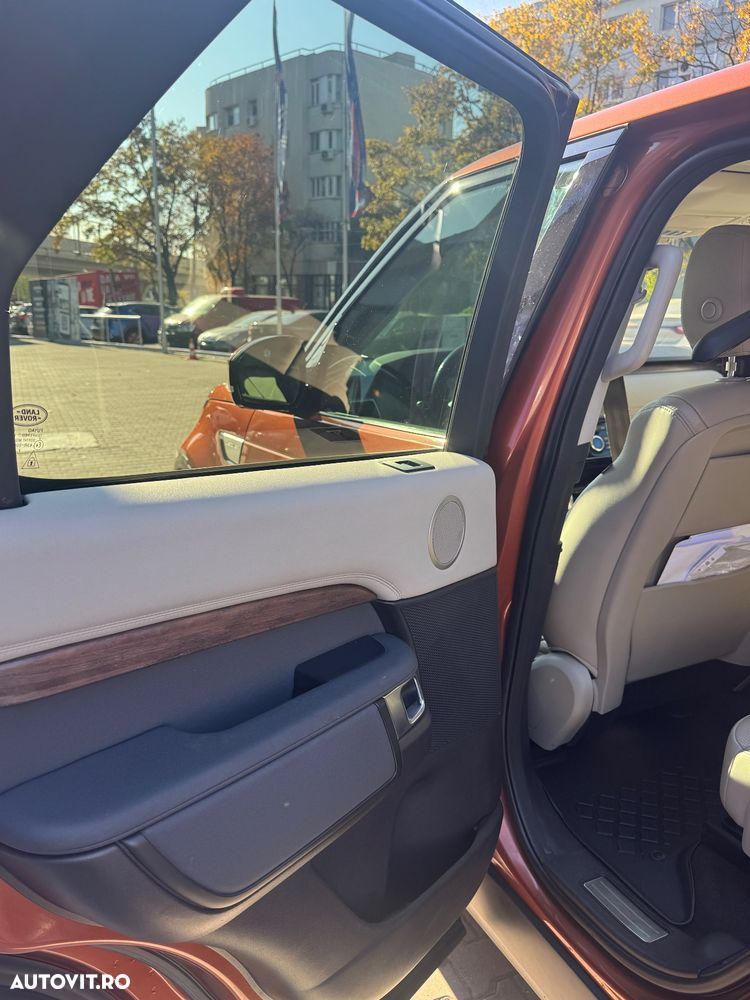 Land Rover Discovery 3.0 L TD6 First Edition - 13