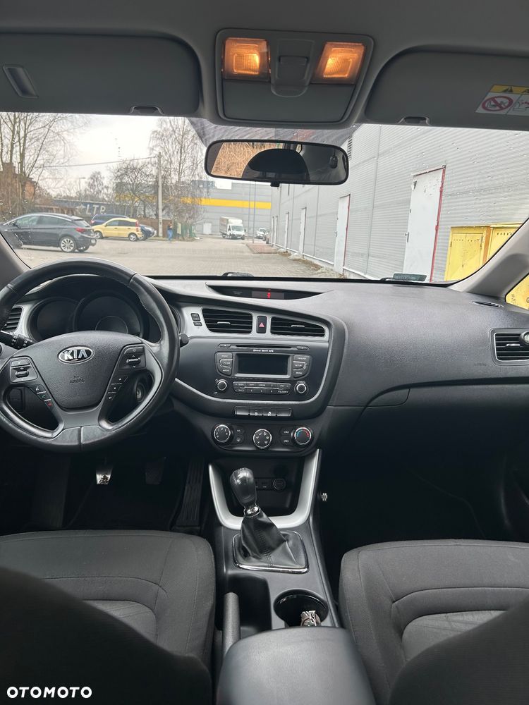 Kia Ceed - 19