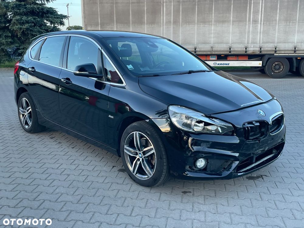 BMW Seria 2 216d Sport Line - 2