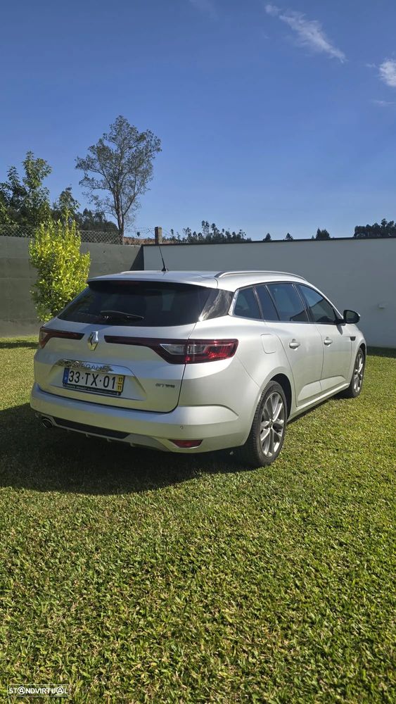 Renault Mégane Sport Tourer 1.5 dCi GT Line - 4