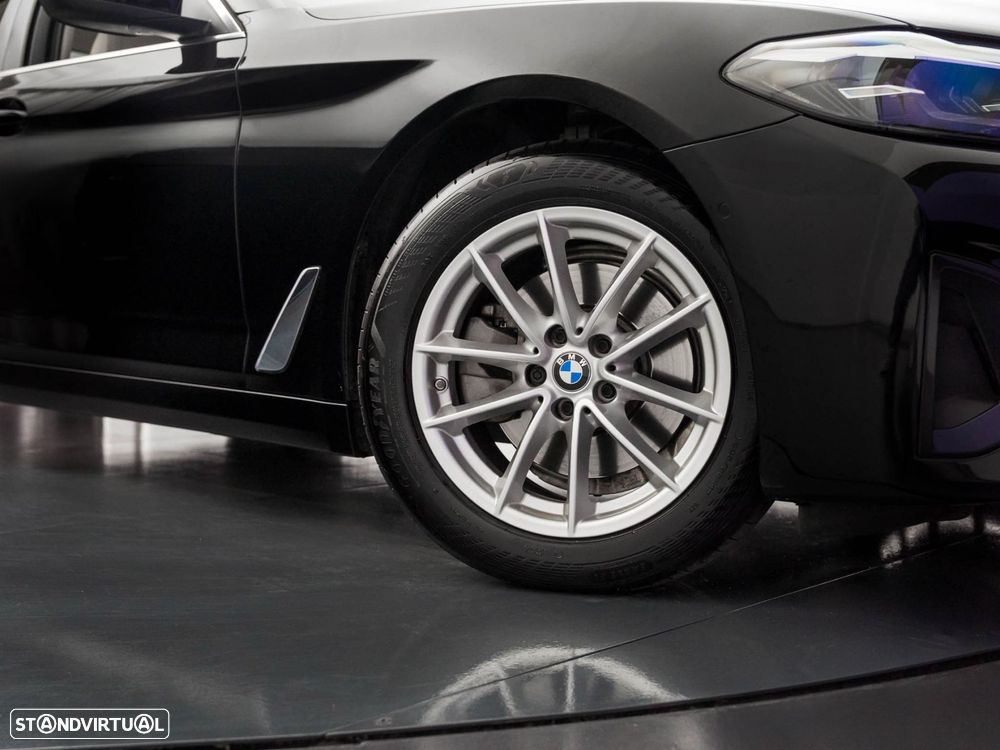 BMW 520 d Auto - 11