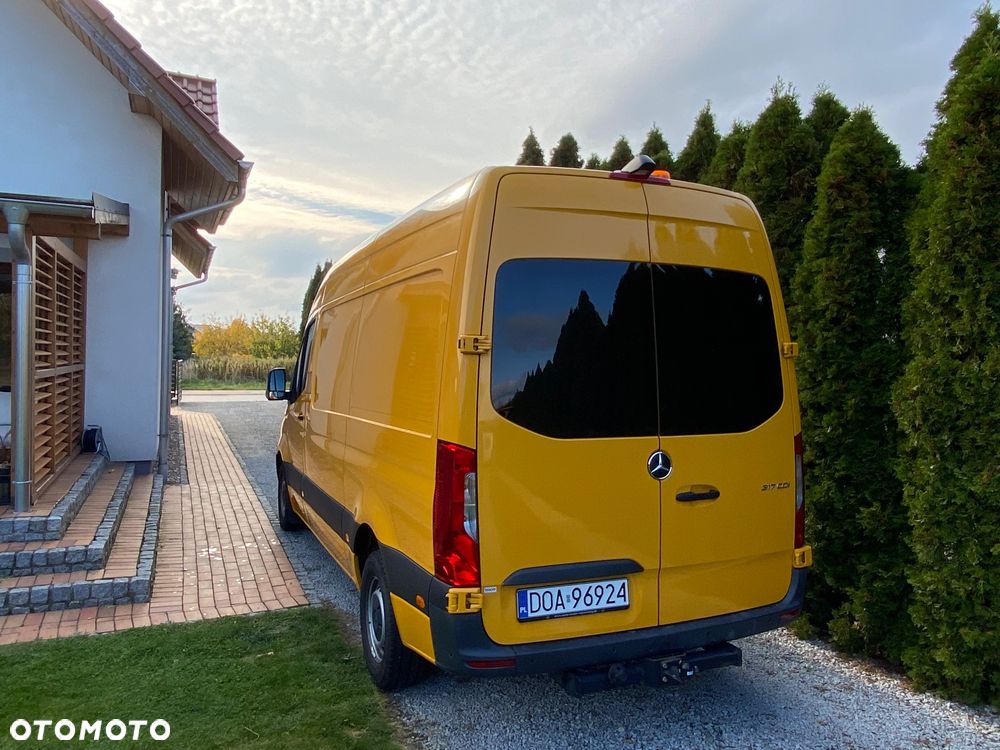 Mercedes-Benz Sprinter 317 - 18