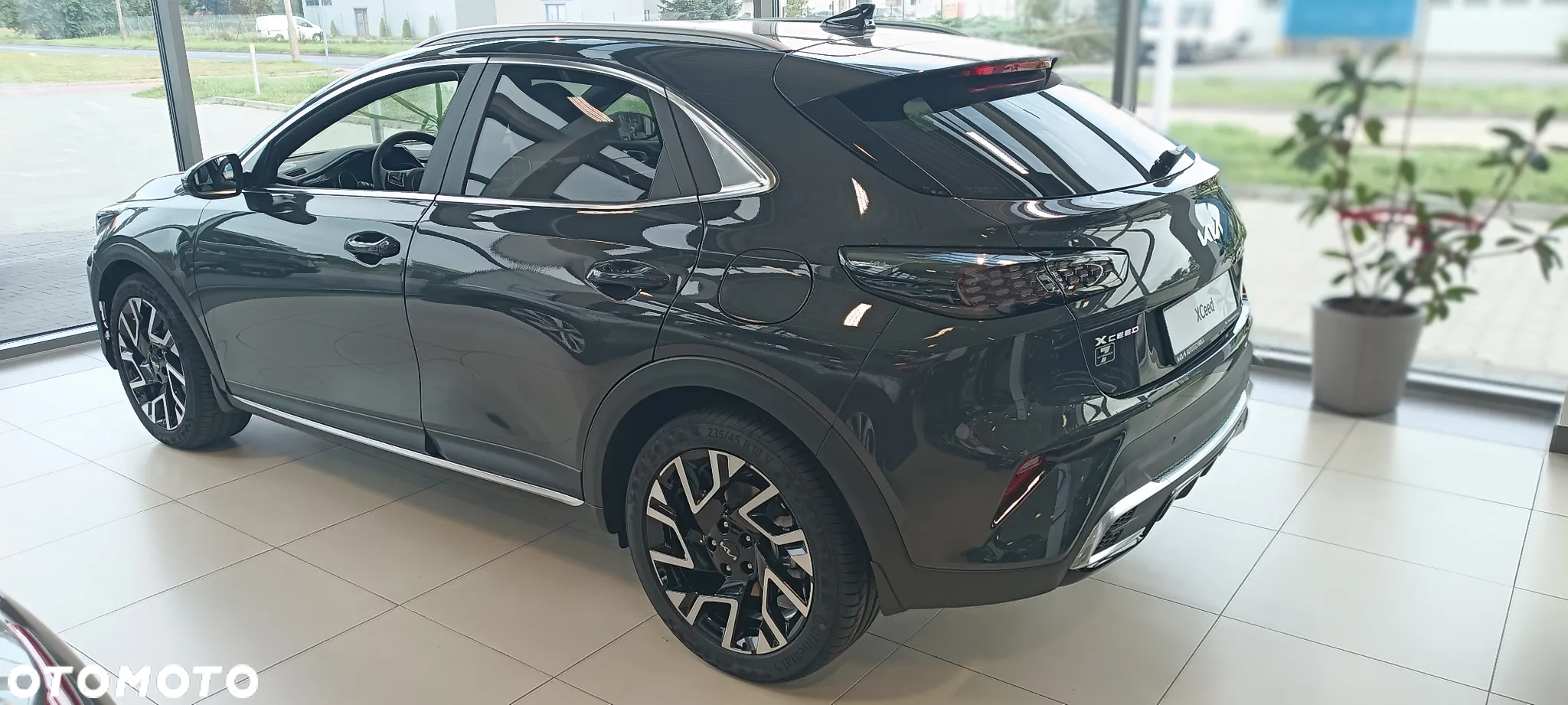 Kia XCeed 1.6 T-GDI Tribute DCT - 3