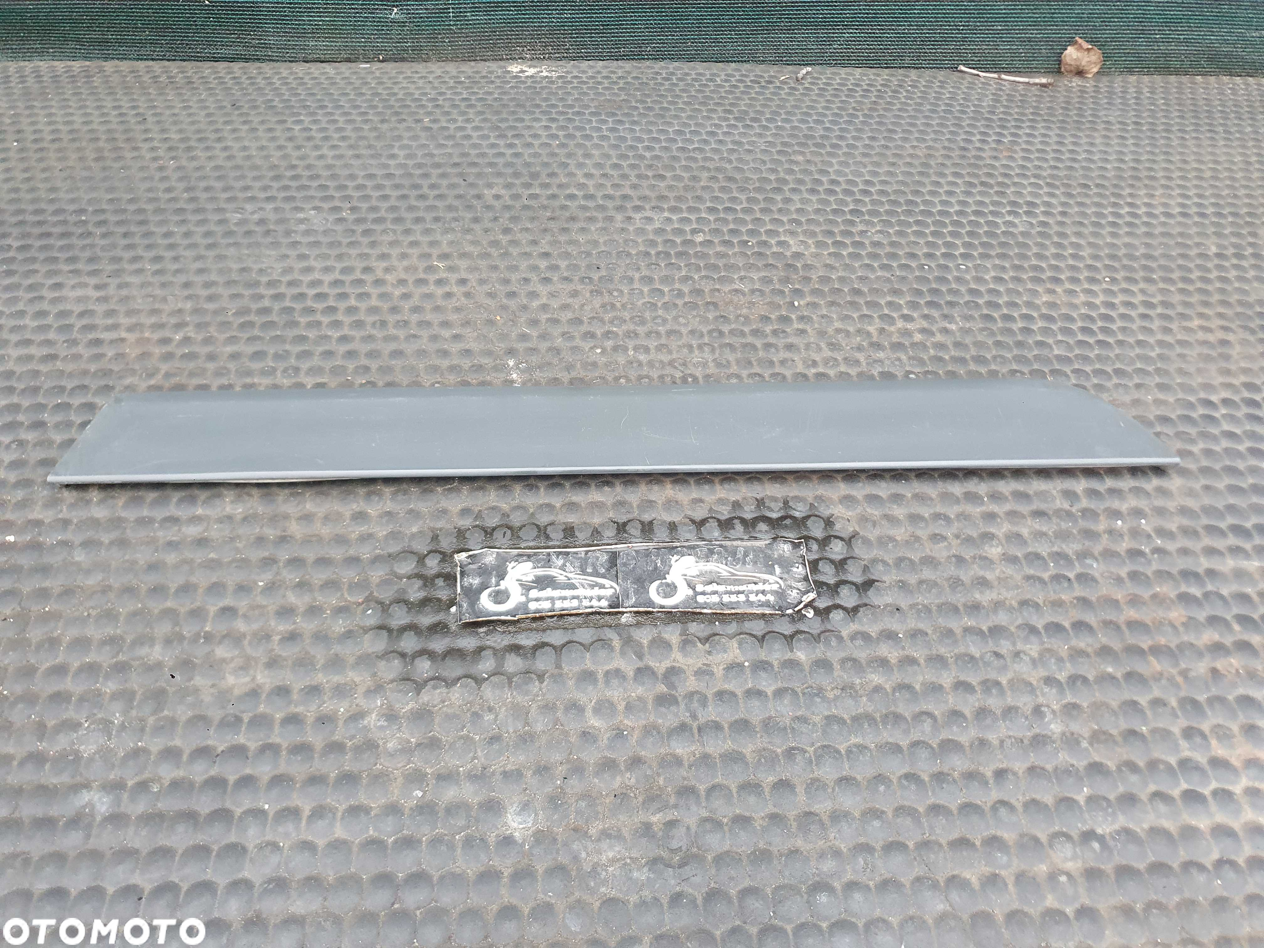 Listwa 8E0853969 8E0853970 Listwy Dolne Drzwi Tyl Tylne Lewa Prawa Szare Audi A4 B6 Sedan Kombi - 26