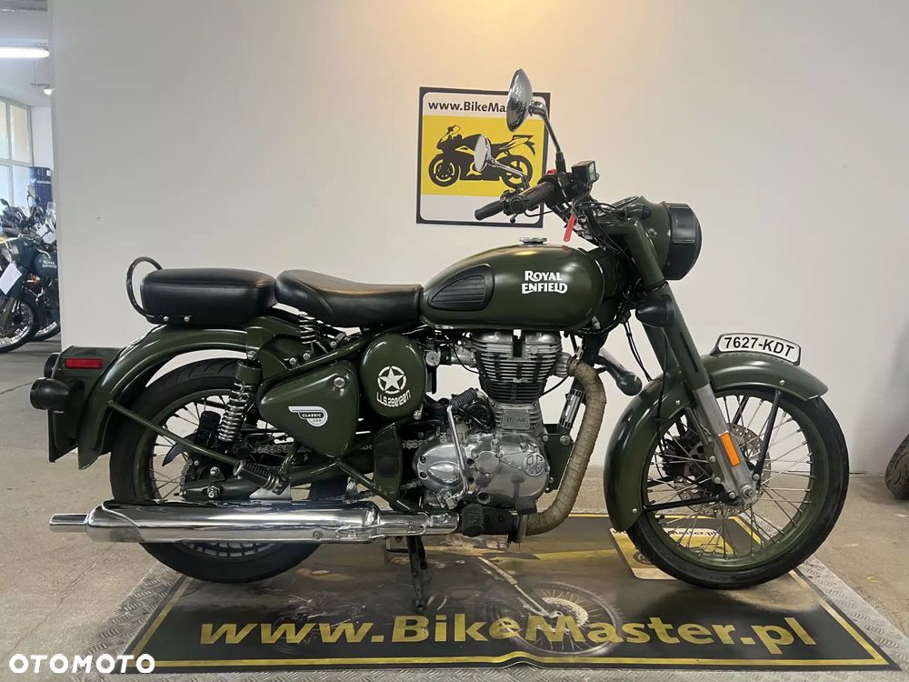 Royal Enfield Classic - 1