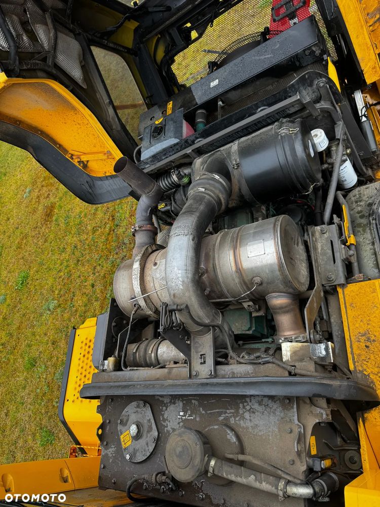 Volvo L120G - 10