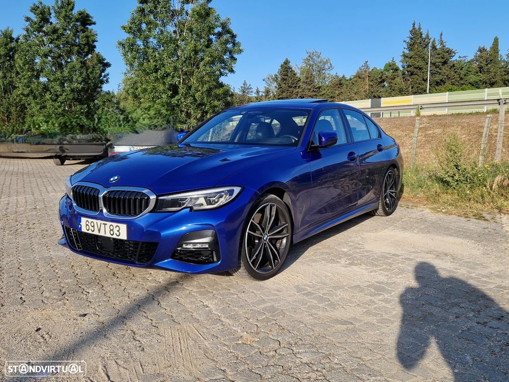 BMW 330 i Pack M Auto - 4