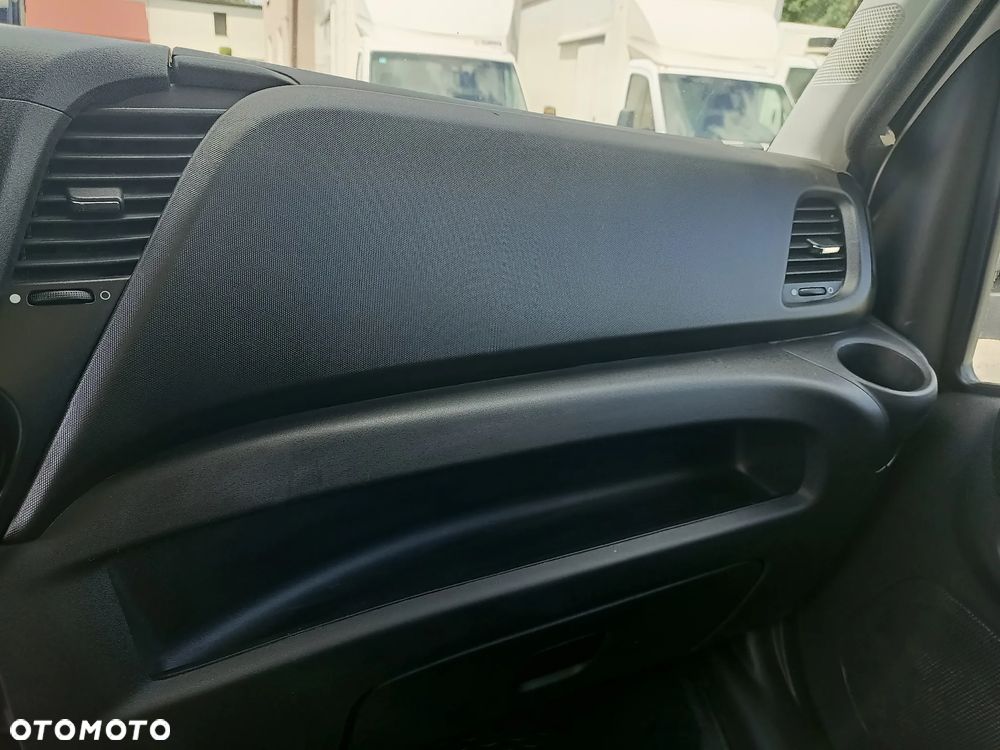Iveco 70C18 Kontener Winda Boczne Drzwi Niski Przebieg - 21