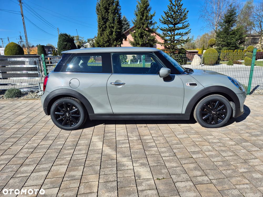 MINI ONE 60 Years - 7