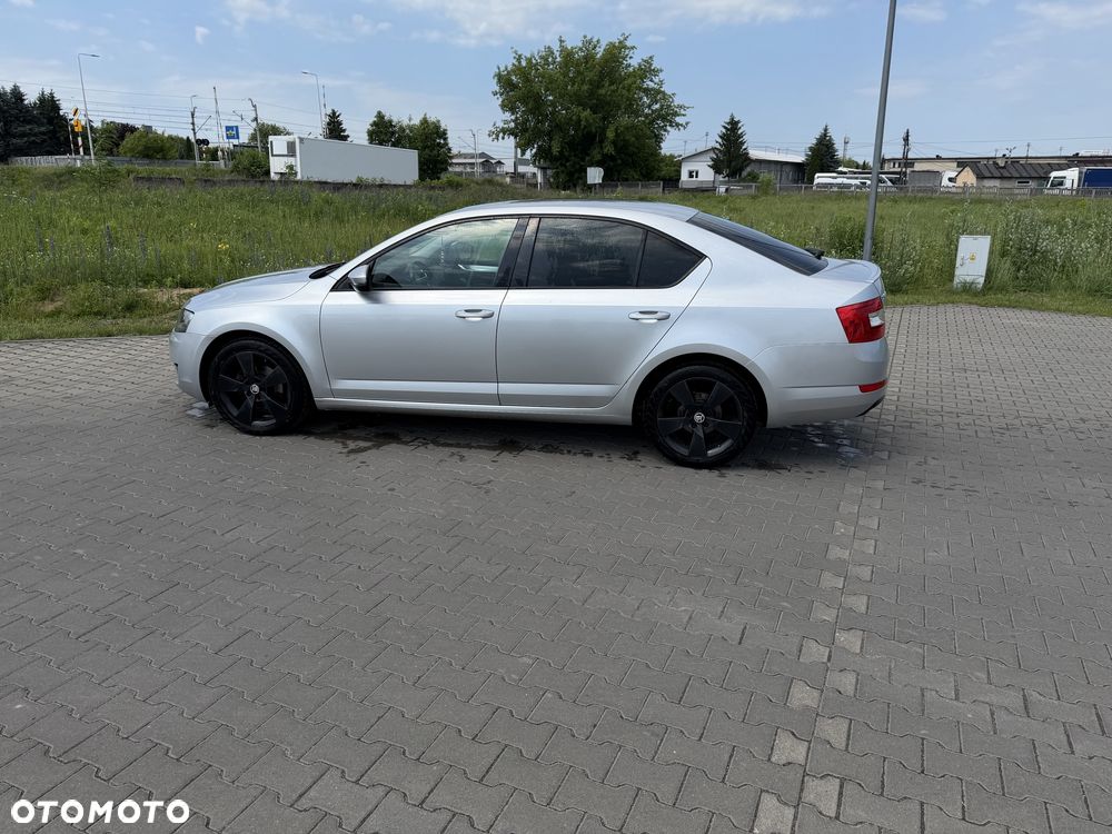 Skoda Octavia - 3