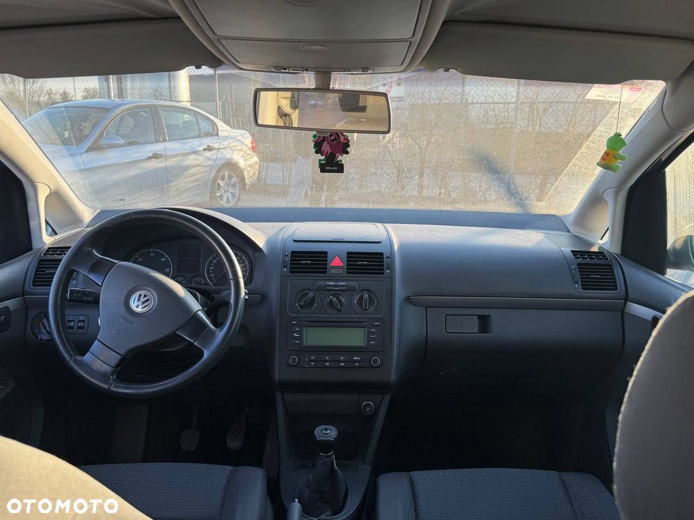 Volkswagen Touran 1.9 TDI Basis - 4