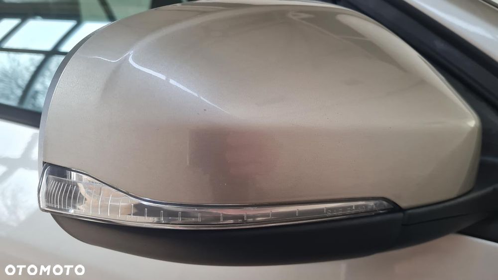 Volvo V60 D5 AWD Geartronic Momentum - 28