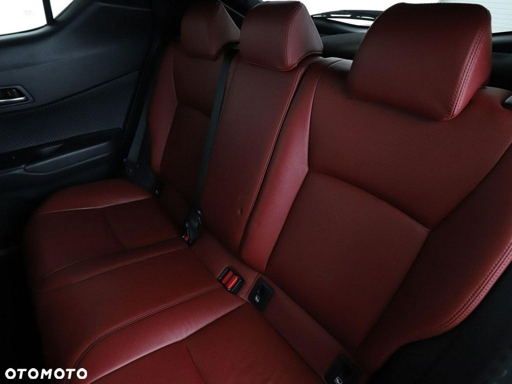 Toyota C-HR Club - 17