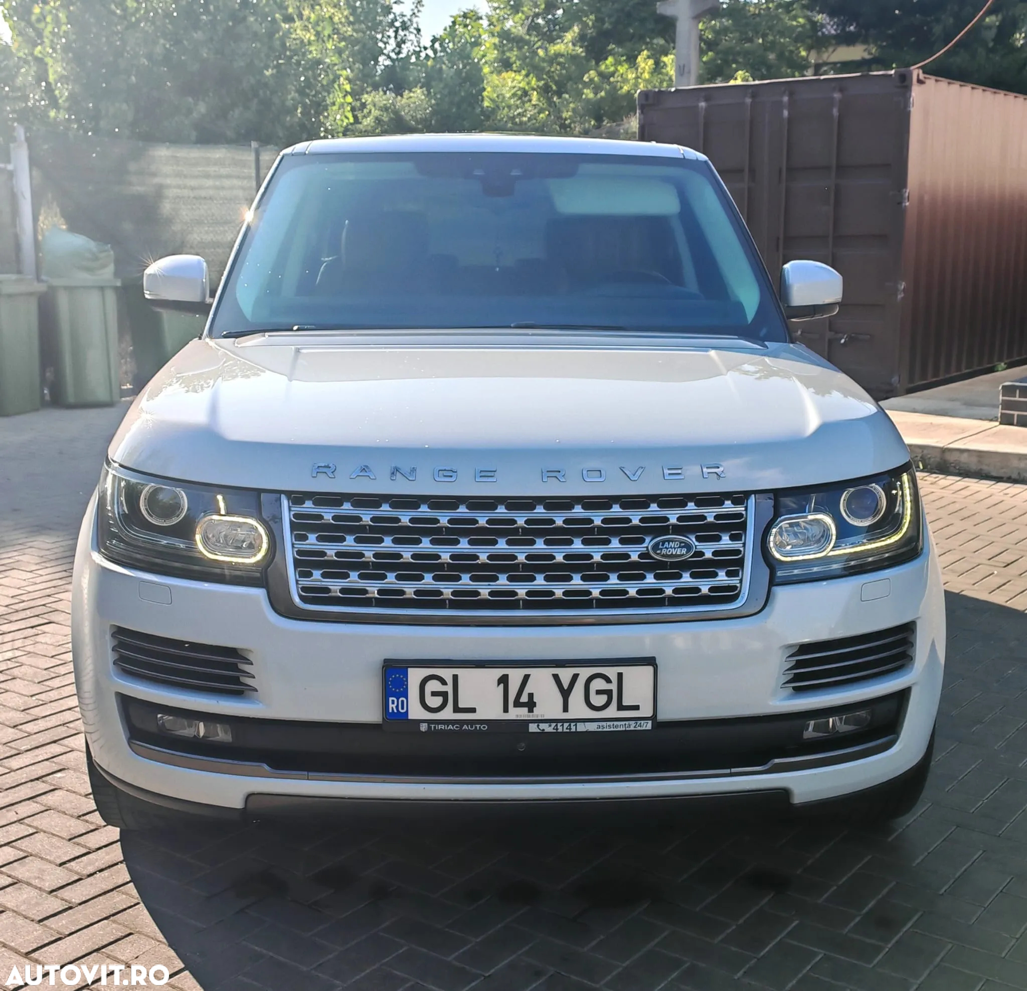 Land Rover Range Rover 4.4 I SDV8 Autobiography - 16