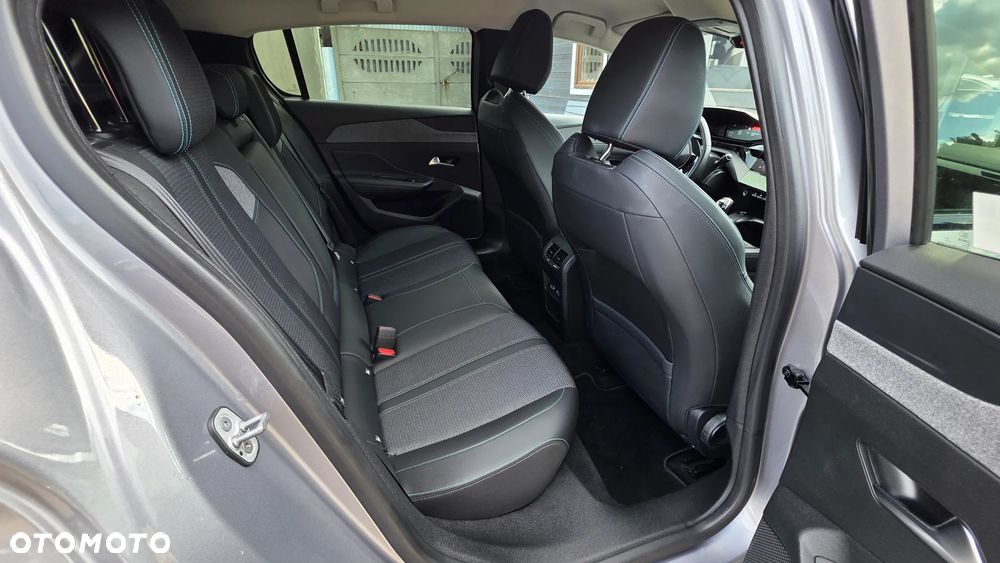 Peugeot 308 1.5 BlueHDi Allure S&S - 9