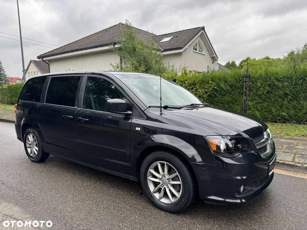Dodge Grand Caravan 3.6 R/T - 4