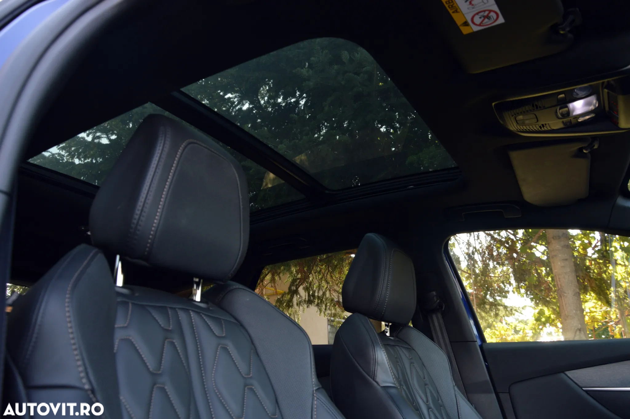 Peugeot 3008 PHEV 300 EAT8 4X4 GT - 28