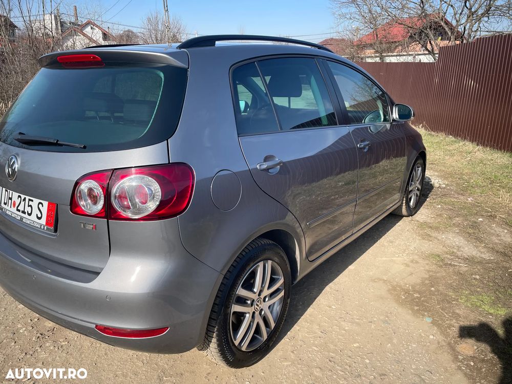 Volkswagen Golf Plus - 10