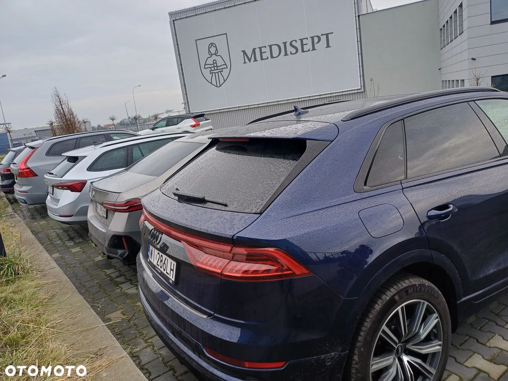 Audi SQ8 - 23