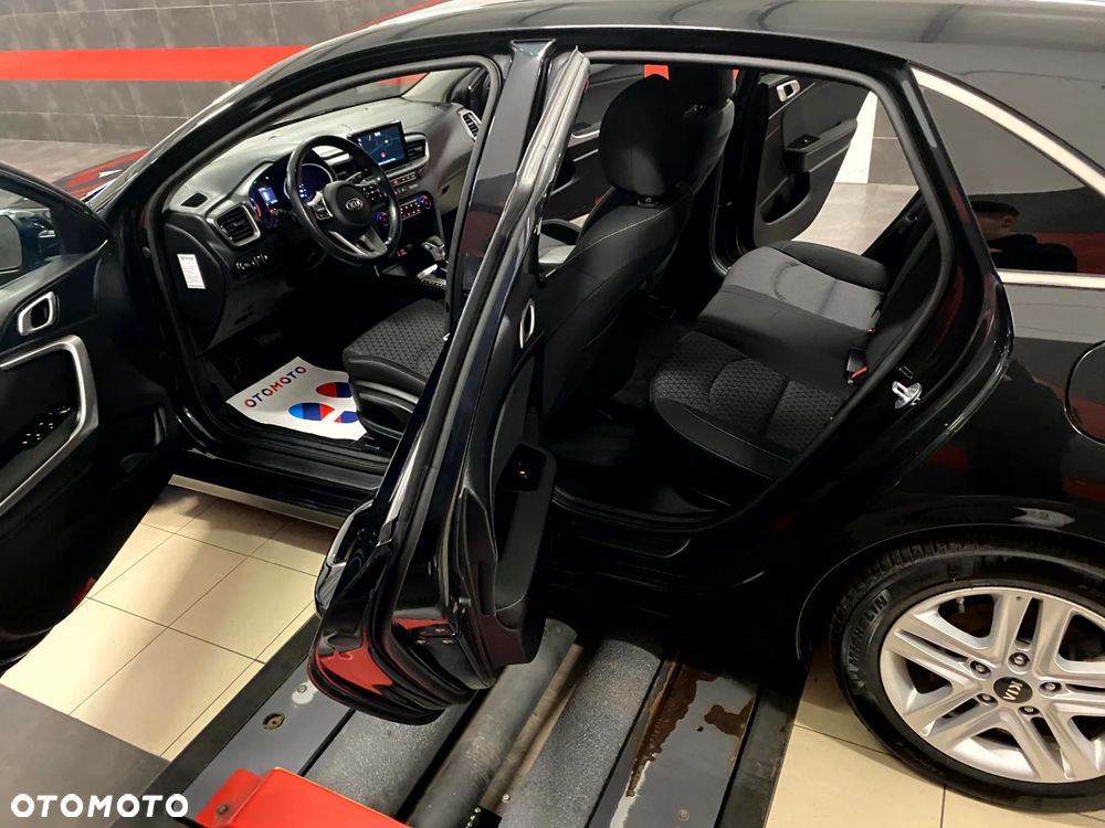 Kia Ceed 1.4 T-GDI L Business Line DCT - 15