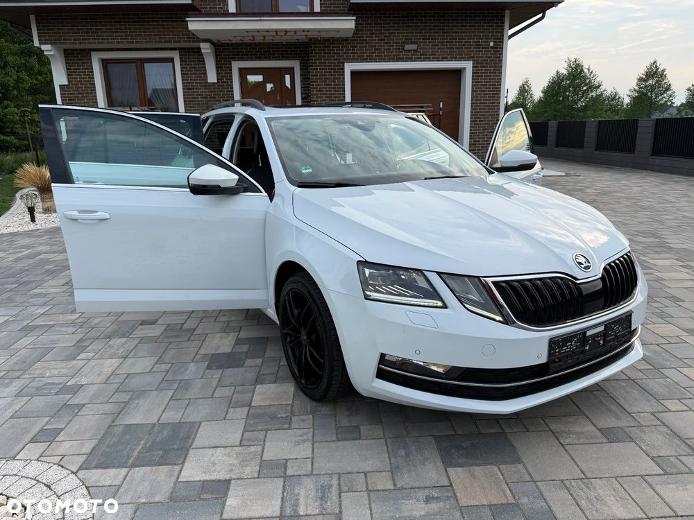 Skoda Octavia 1.6 TDI Premium Edition - 3