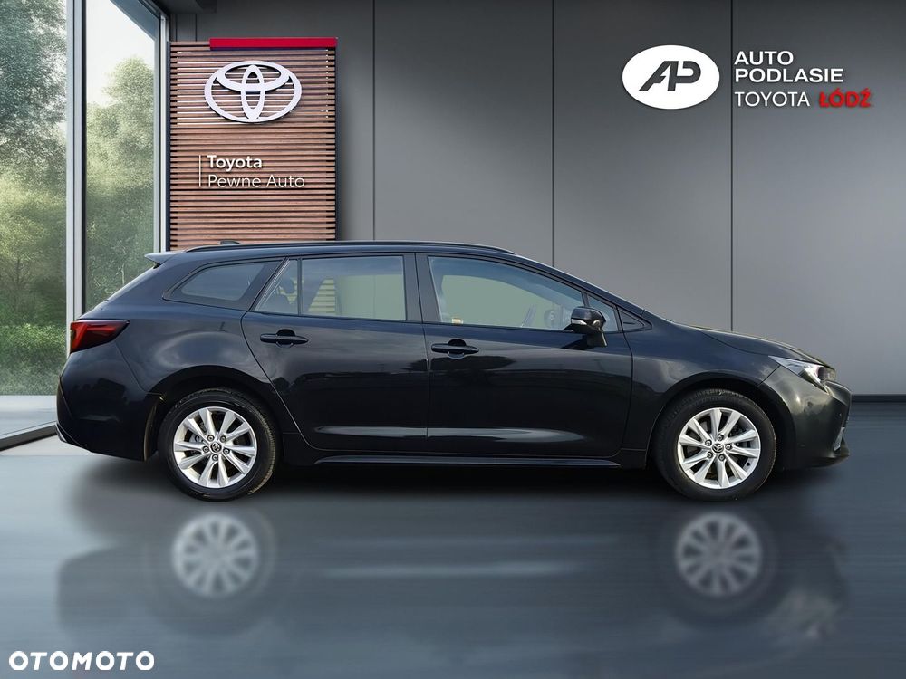 Toyota Corolla 2.0 Hybrid Comfort - 10