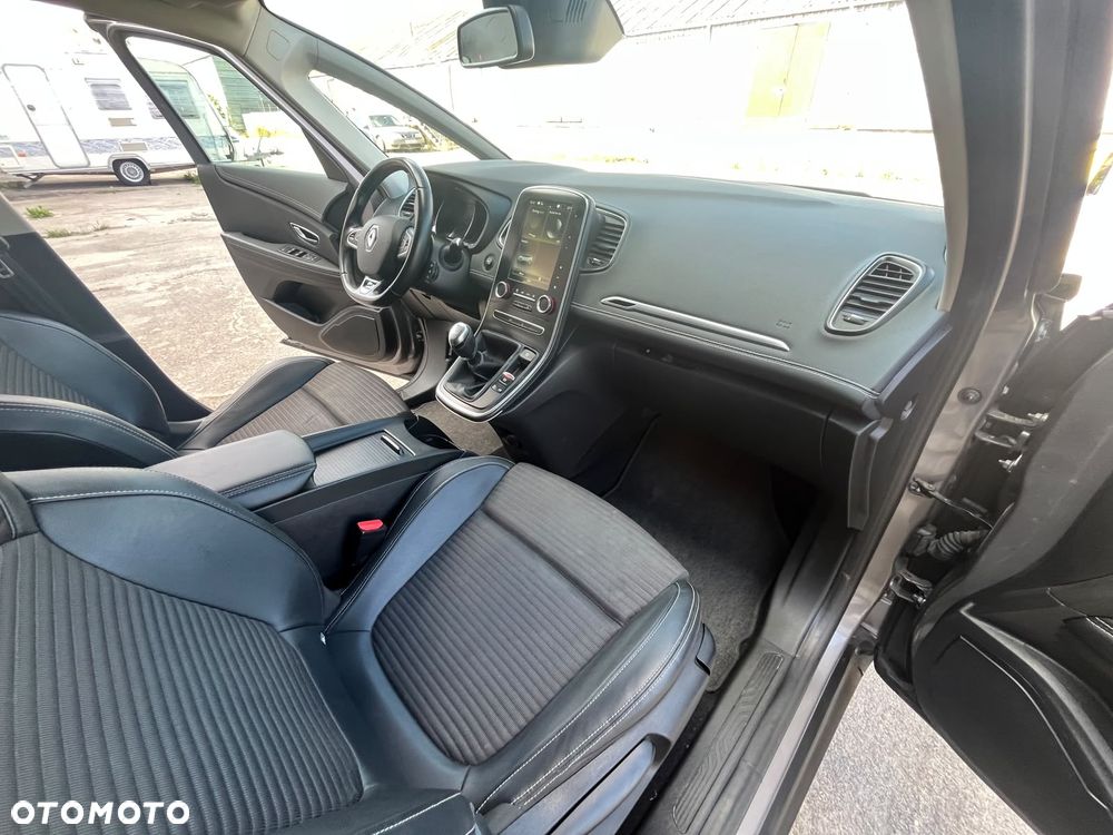 Renault Scenic 1.7 Blue dCi Zen - 22