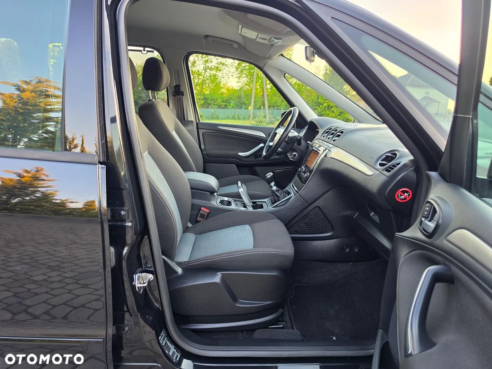 Ford Galaxy 2.0 TDCi Titanium - 37