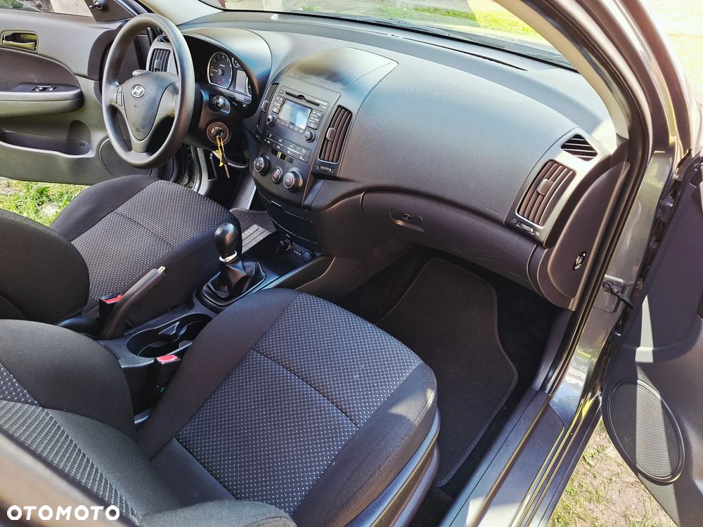 Hyundai i30 1.4 Edition 20 - 10