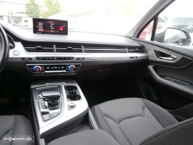 Audi Q7 3.0 TDi E-tron quattro Tiptronic - 17
