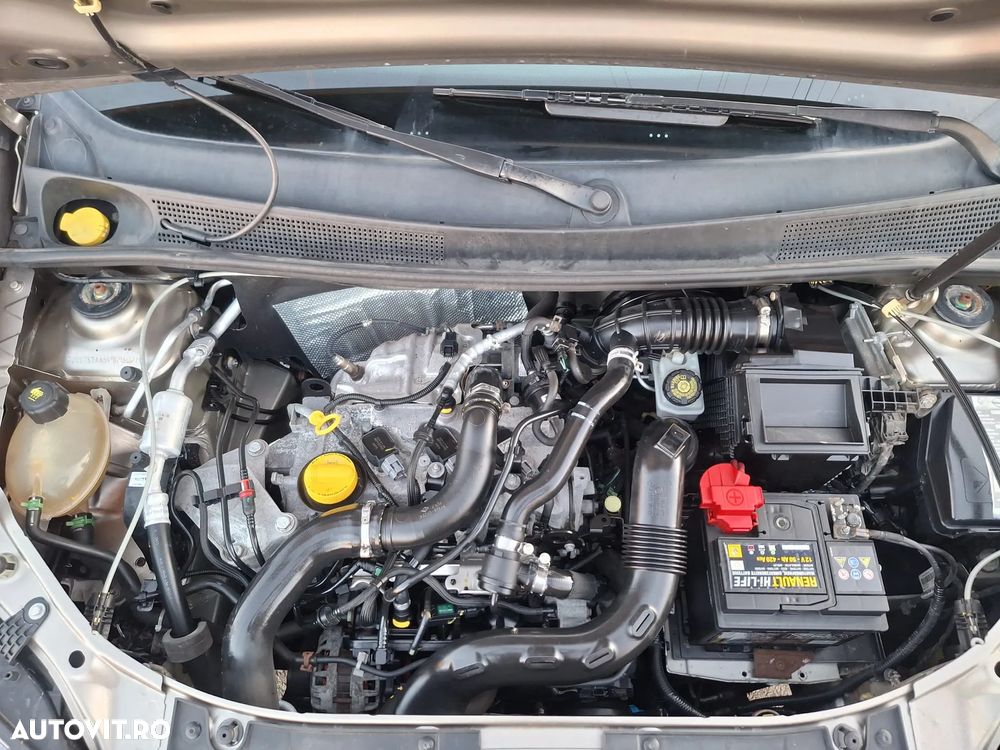 Dacia Logan 0.9 90CP Laureate - 11