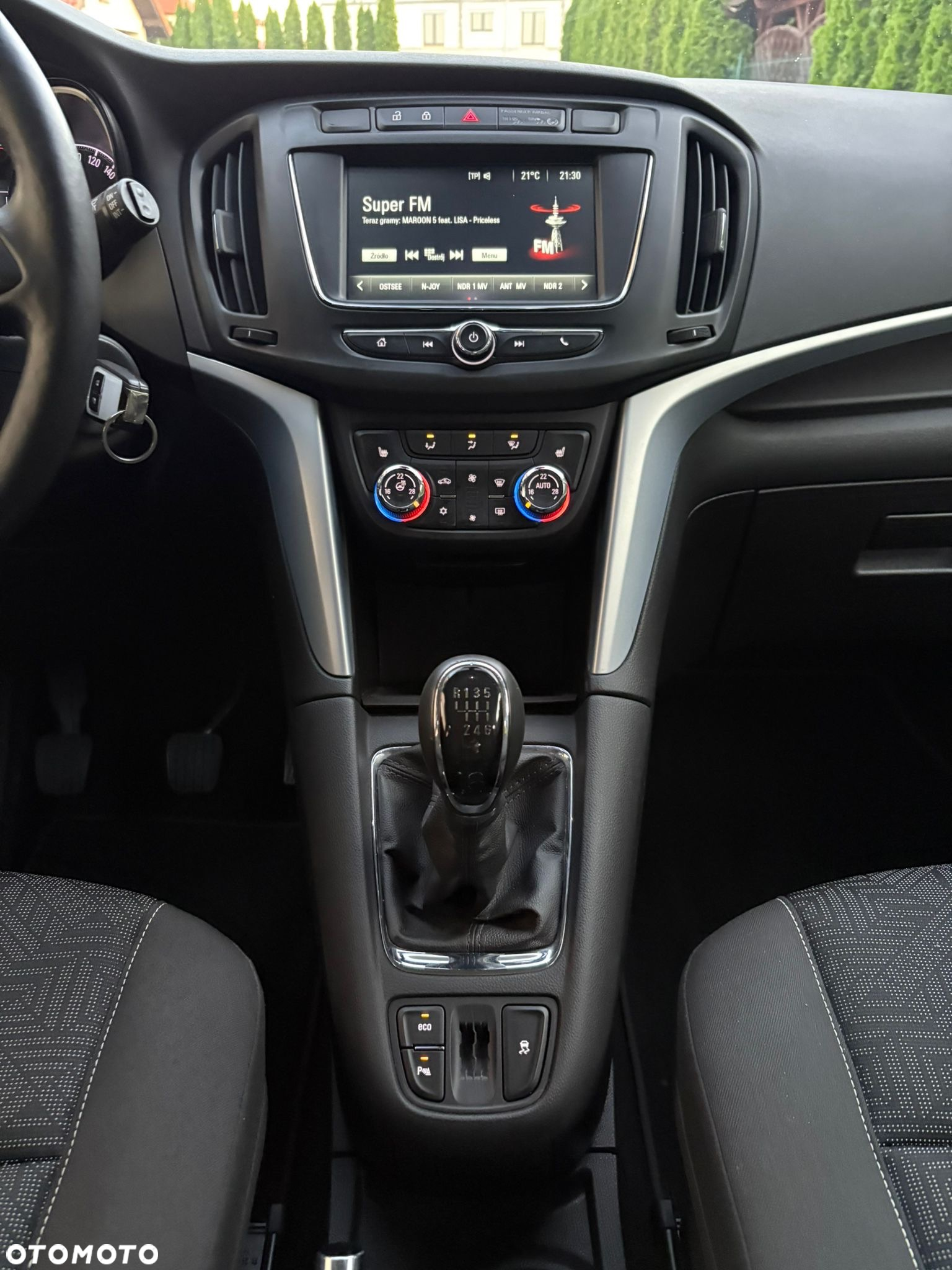 Opel Zafira - 12
