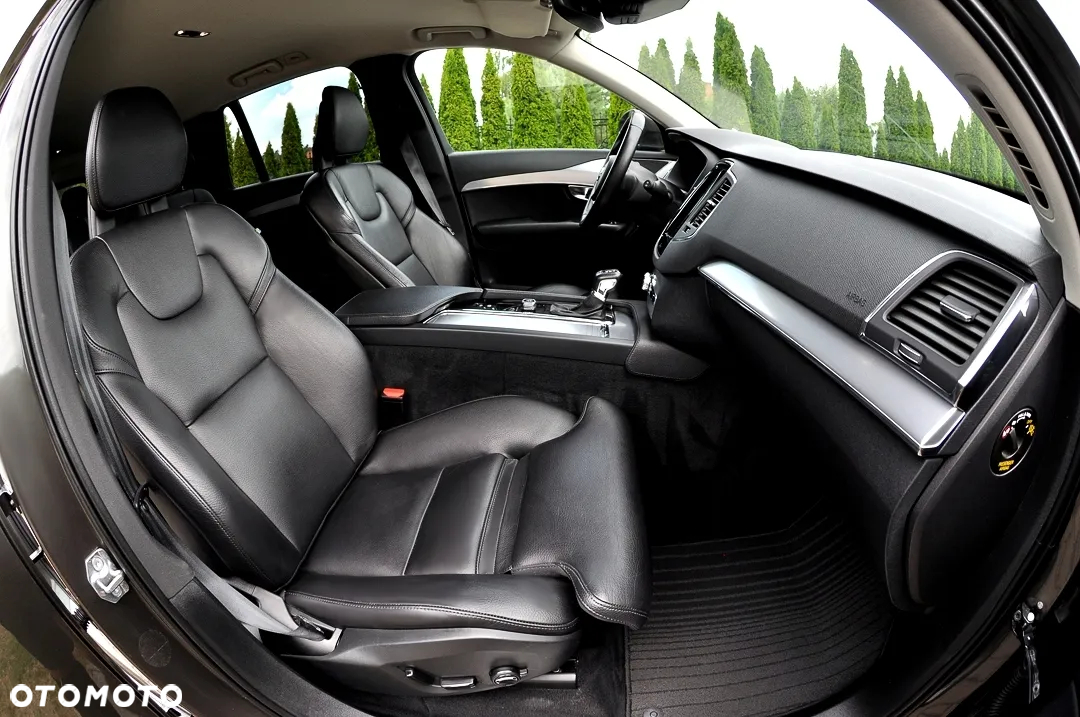 Volvo XC 90 D4 FWD Momentum 7os - 20