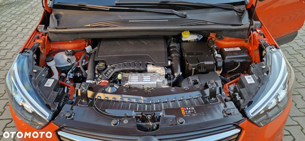 Opel Crossland X 1.2 T Design Line S&S - 35