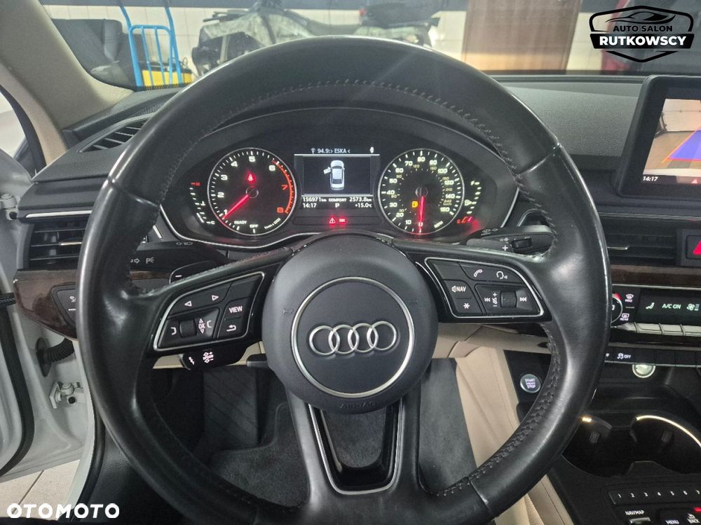 Audi A4 Limousine - 16