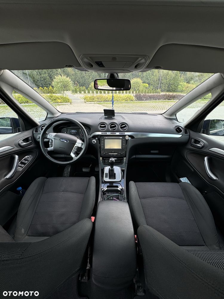Ford S-Max - 8