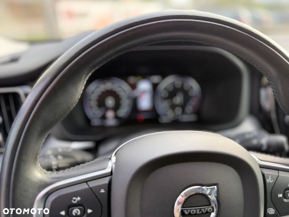 Volvo XC 60 - 13