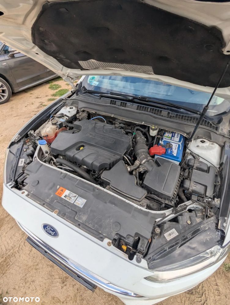 Ford Mondeo - 12
