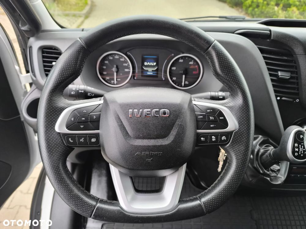 Iveco Daily 70C21, Automat, Sypialnia Tylna, 2 Łóżka, 15 Palet, Firana! - 22