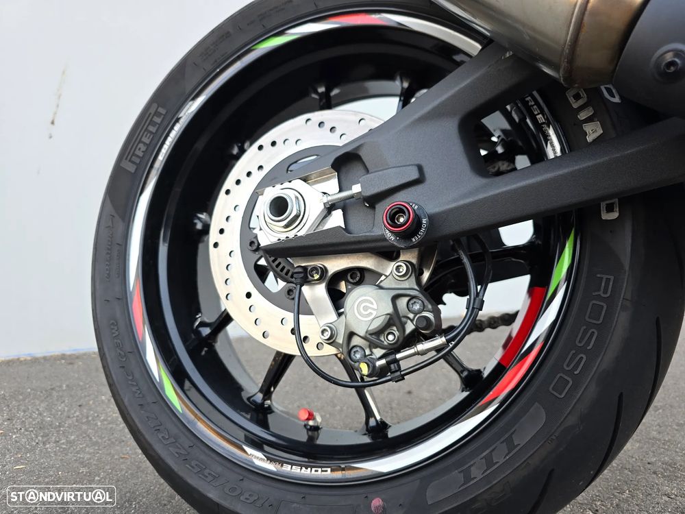 Ducati Monster 937 - 6