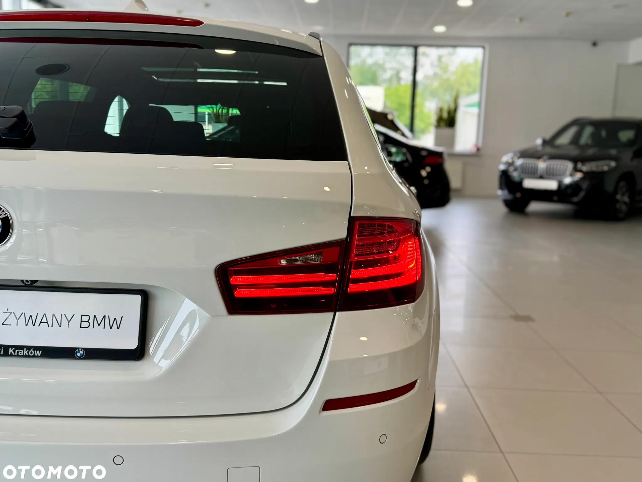 BMW Seria 5 530d xDrive Touring Sport-Aut - 5