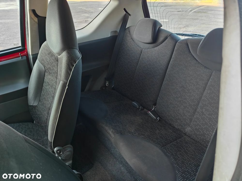 Peugeot 107 70 Filou - 8