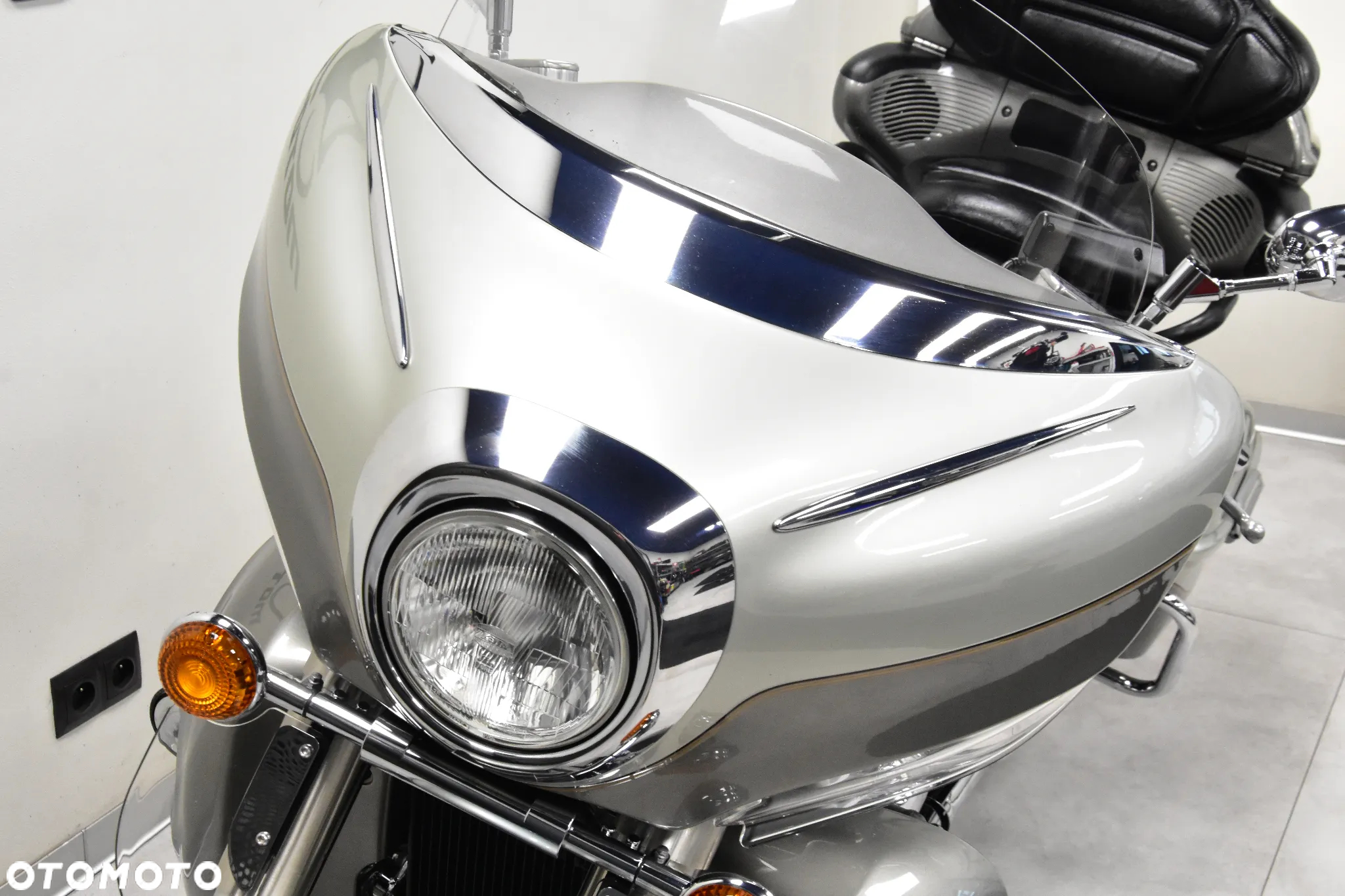 Yamaha XVZ - 19