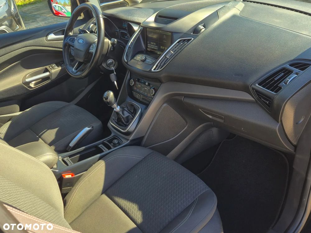 Ford C-MAX - 26
