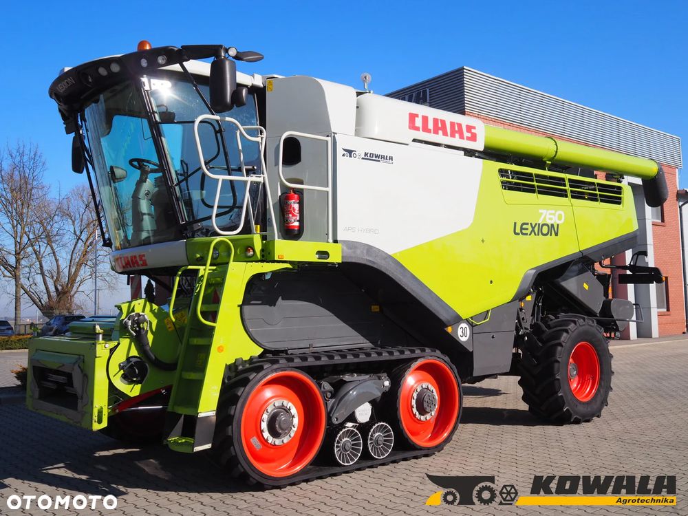 Claas Lexion 760TT + V930 - 2