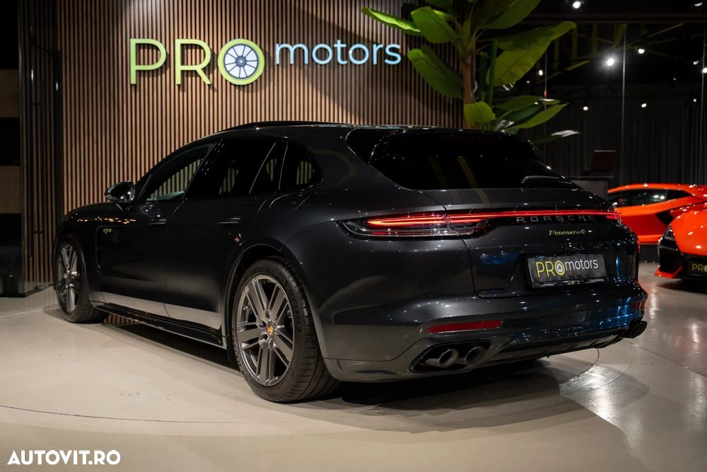 Porsche Panamera - 23