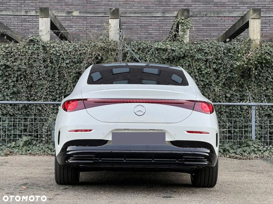 Mercedes-Benz CLA 200 mHEV 4-Matic 8G-DCT - 5