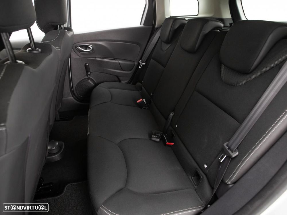 Renault Clio Sport Tourer 1.5 dCi Zen - 9
