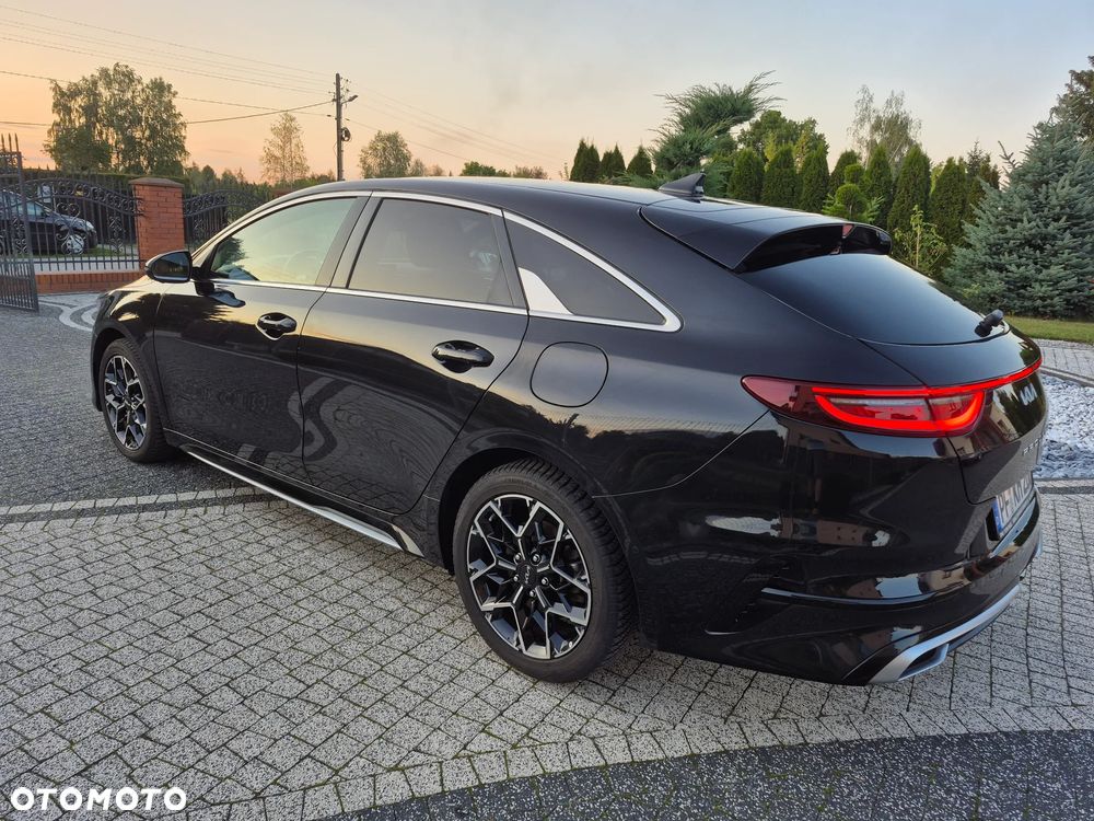 Kia ProCeed 1.5 T-GDI GT Line - 12