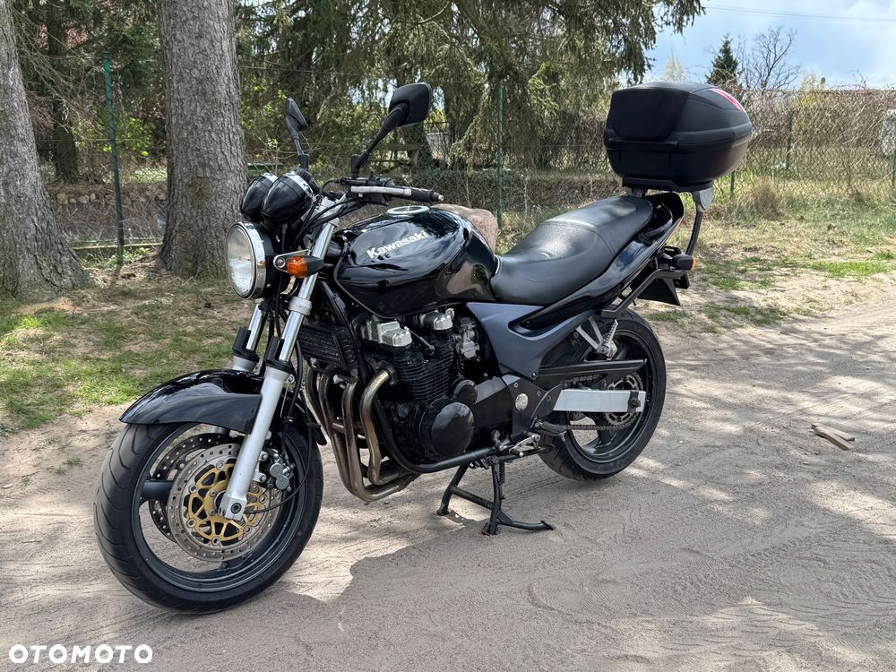 Kawasaki ZR - 17